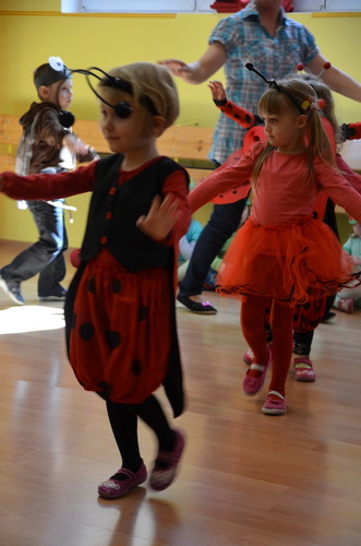 Przedszkolacy na festiwalu wiosennym