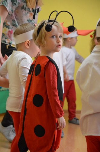 Przedszkolacy na festiwalu wiosennym