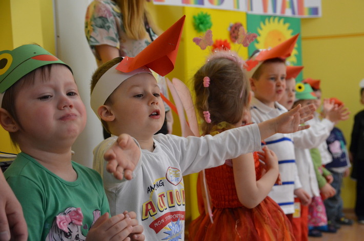 Przedszkolacy na festiwalu wiosennym