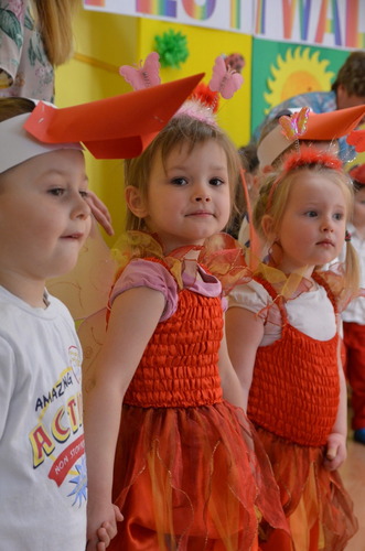 Przedszkolacy na festiwalu wiosennym