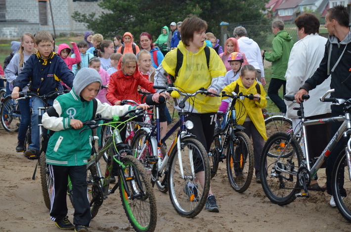 Rajdowiczom deszcz niestraszny