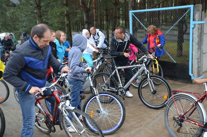 Rajdowiczom deszcz niestraszny