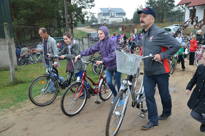 Rajdowiczom deszcz niestraszny