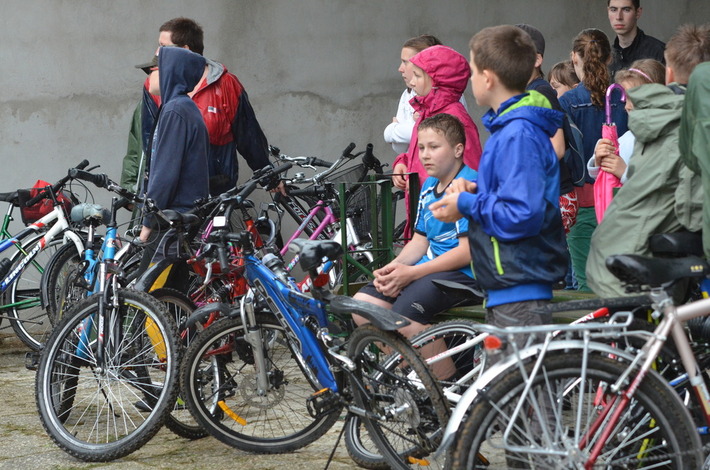 Rajdowiczom deszcz niestraszny