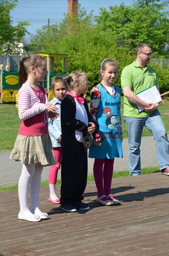 Bohaterowie bajek zabawili się w naszym parku