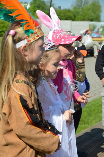 Bohaterowie bajek zabawili się w naszym parku