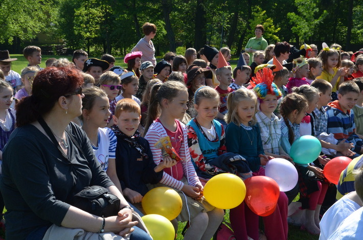 Bohaterowie bajek zabawili się w naszym parku
