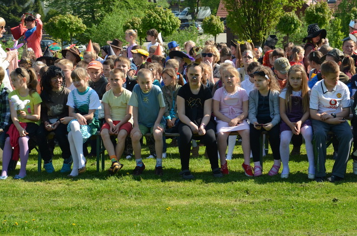 Bohaterowie bajek zabawili się w naszym parku