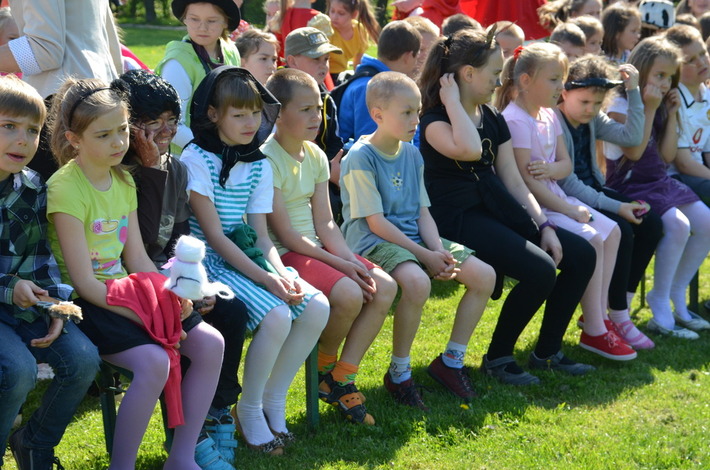Bohaterowie bajek zabawili się w naszym parku