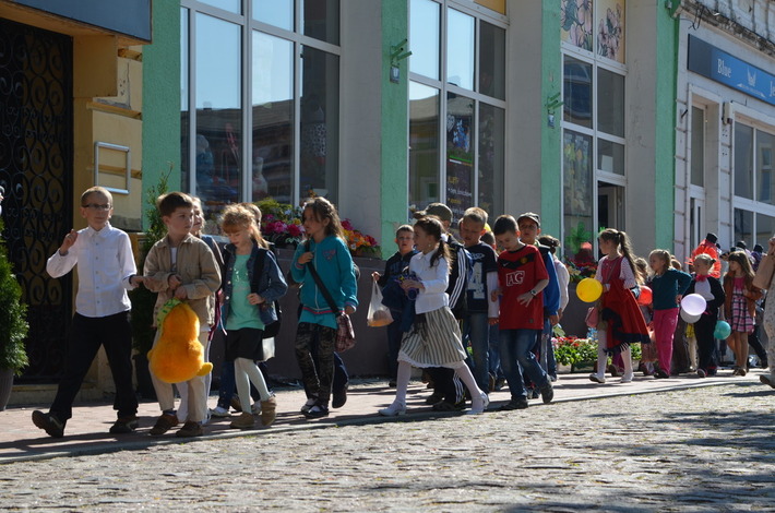 Bohaterowie bajek zabawili się w naszym parku