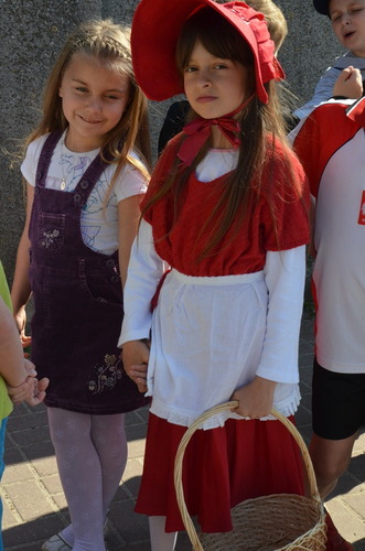 Bohaterowie bajek zabawili się w naszym parku