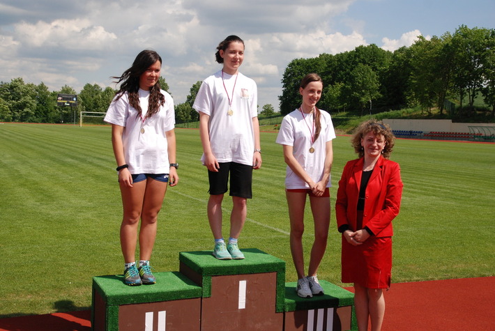 Czwarty triumf Nowodworka z rzędu ZDJĘCIA