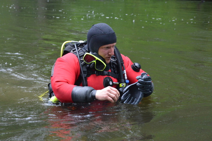Posprzątali rzekę - ZDJĘCIA