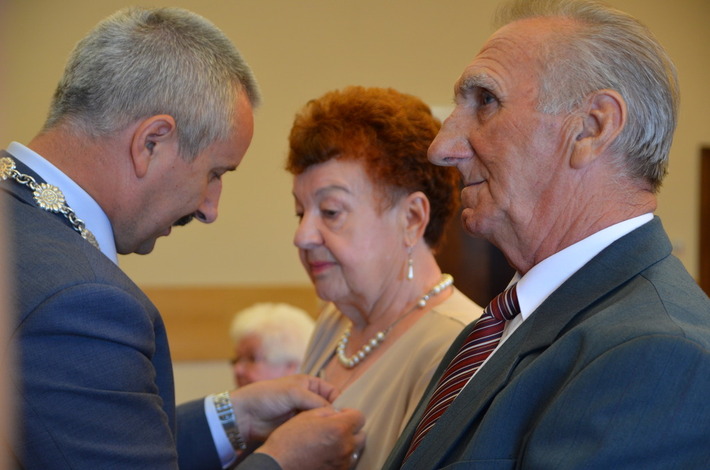 Na żaden inny medal nie pracuje się tak długo  ZDJĘCIA