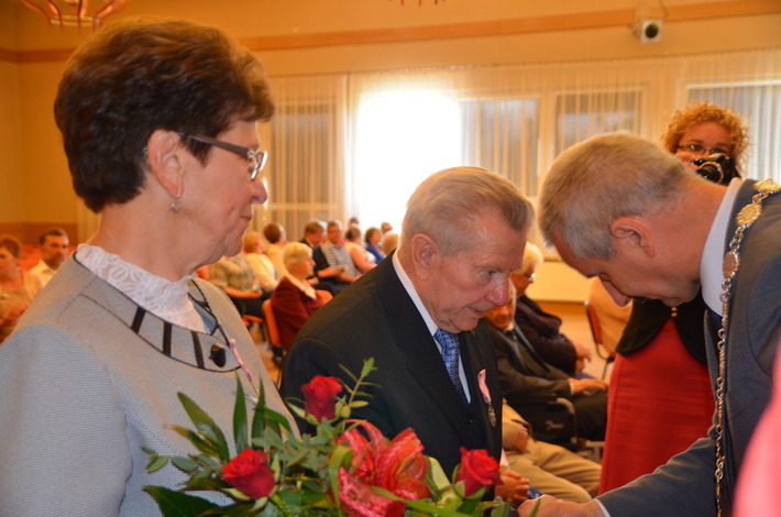 Na żaden inny medal nie pracuje się tak długo  ZDJĘCIA