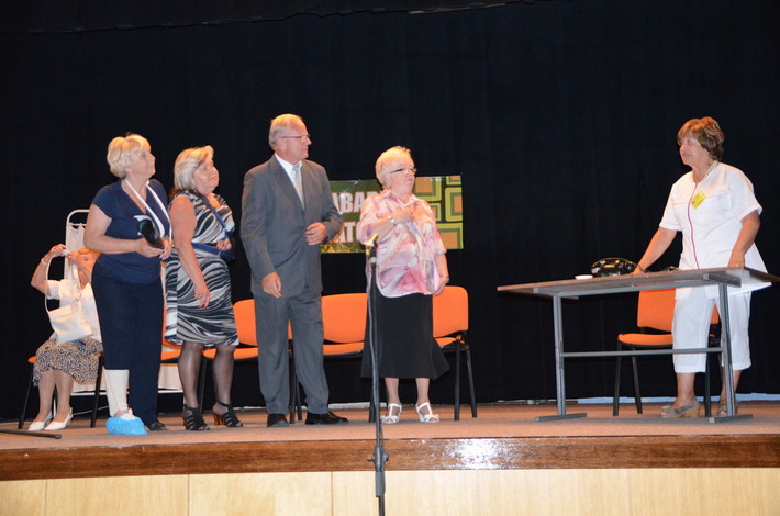 O tych, którzy mają służyć społeczeństwu ZDJĘCIA