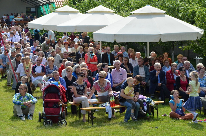 Siłę orkiestr poczuliśmy pod klasztorem