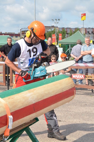 Łotysz najlepszym drwalem Europy  ZDJĘCIA