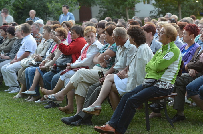 Wodecki zaśpiewał na finał  ZDJĘCIA