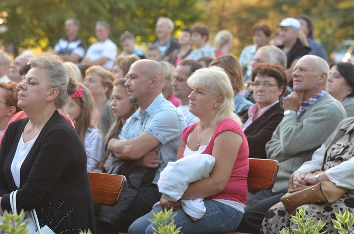 Wodecki zaśpiewał na finał  ZDJĘCIA