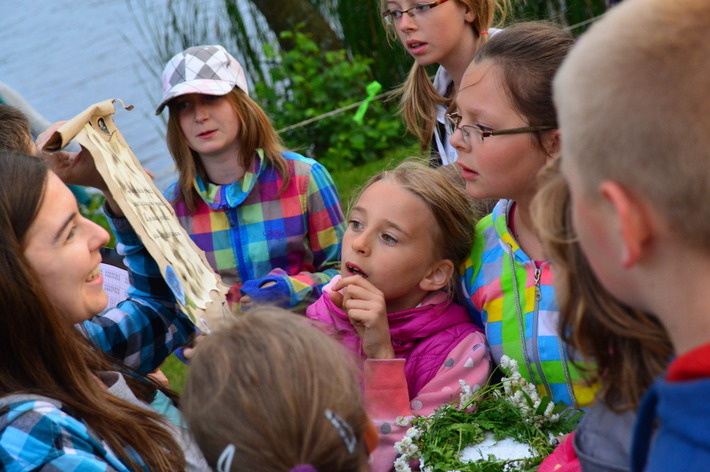 Tańce i poszukiwania - ZDJĘCIA