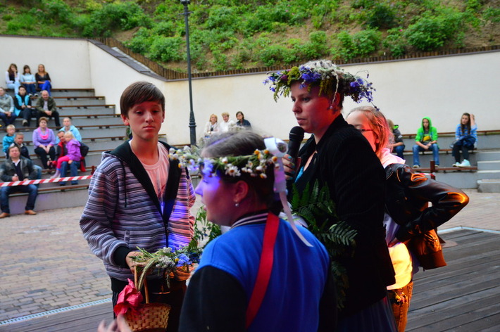 Tańce i poszukiwania - ZDJĘCIA