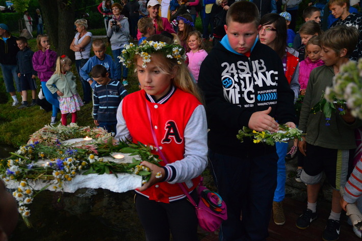 Tańce i poszukiwania - ZDJĘCIA