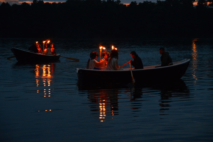 Tańce i poszukiwania - ZDJĘCIA