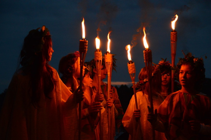 Tańce i poszukiwania - ZDJĘCIA