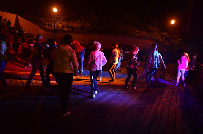 Tańce i poszukiwania - ZDJĘCIA