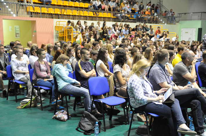 Kościół Zielonoświątkowy radośnie rozmodlony w Tucholi ZDJĘCIA