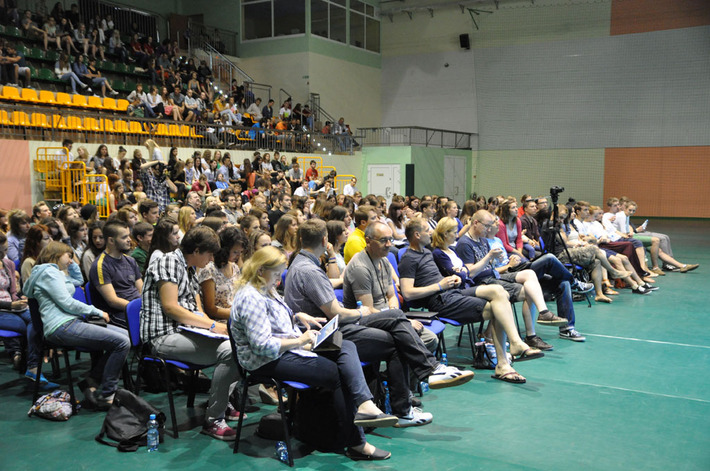Kościół Zielonoświątkowy radośnie rozmodlony w Tucholi ZDJĘCIA