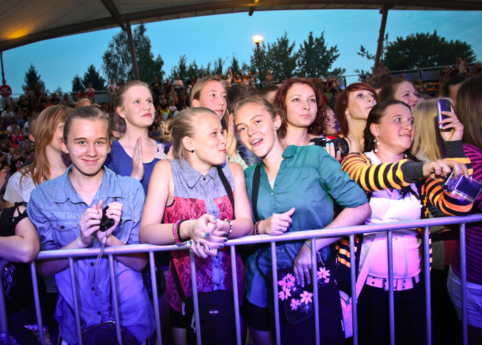 Koncert Lemona w Śliwicach - autografy rozdawali aż do bólu