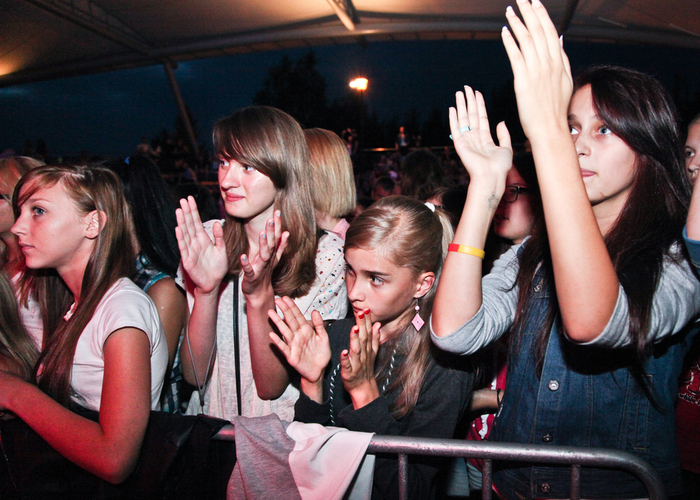 Koncert Lemona w Śliwicach - autografy rozdawali aż do bólu