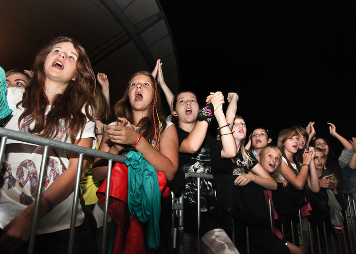 Koncert Lemona w Śliwicach - autografy rozdawali aż do bólu