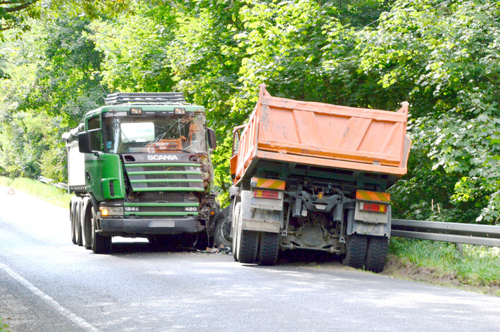 Zderzenie w Gołąbku - ZDJĘCIA
