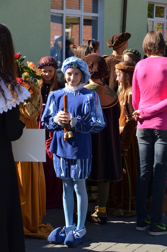 Aż 600 osób w historycznym pochodzie! ZDJĘCIA