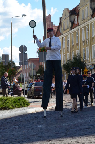 Aż 600 osób w historycznym pochodzie! ZDJĘCIA