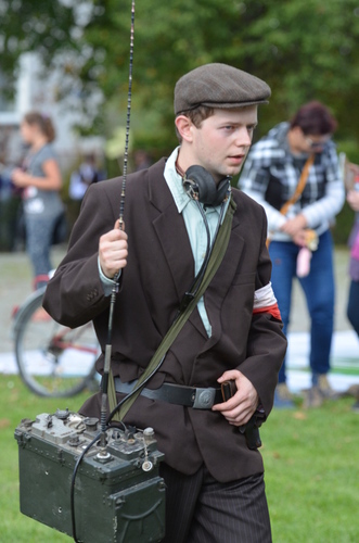 Aż 600 osób w historycznym pochodzie! ZDJĘCIA