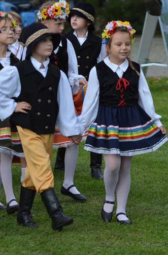 Aż 600 osób w historycznym pochodzie! ZDJĘCIA