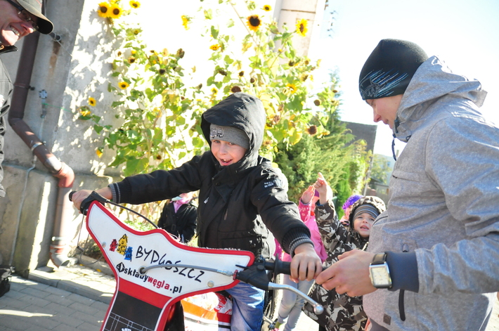 Żużlowiec Szymon Woźniak odwiedził dzieci! ZDJĘCIA