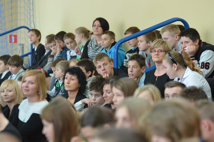 Hala za półtora miliona - ?dzieło wielu rąk?