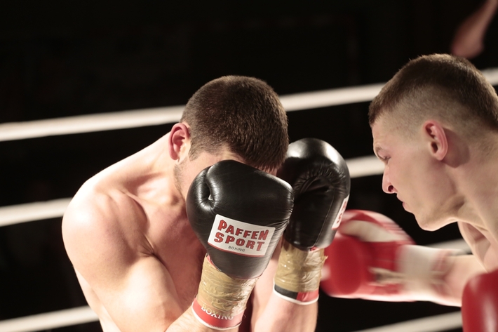 Boks: Zobacz, jak Godlewski zbił Ormianina - 2 CZĘŚĆ GALERII