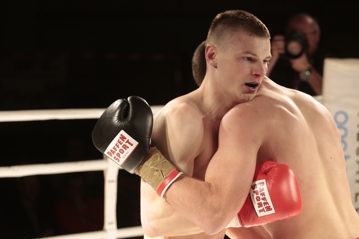 Boks: Zobacz, jak Godlewski zbił Ormianina - 2 CZĘŚĆ GALERII