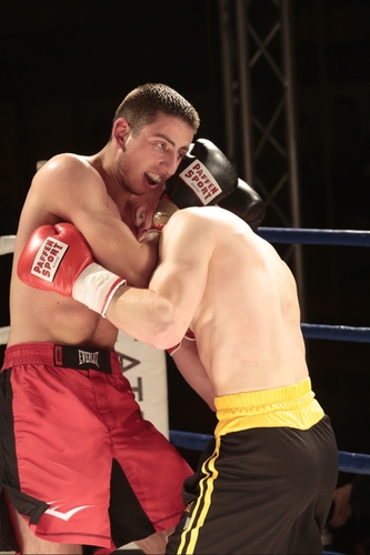 Boks: Zobacz, jak Godlewski zbił Ormianina - 2 CZĘŚĆ GALERII