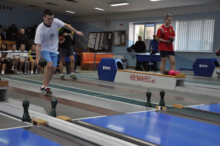 Kręgle - szkoły ponadgimnazjalne ZDJĘCIA