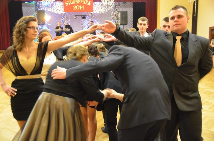 Studniówki czas zacząć! ZDJĘCIA