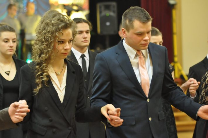 Dzisiaj w głowie czarne chmury, lecz zdążymy do matury! ZDJĘCIA