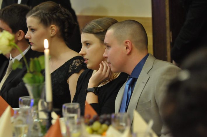 Dzisiaj w głowie czarne chmury, lecz zdążymy do matury! ZDJĘCIA