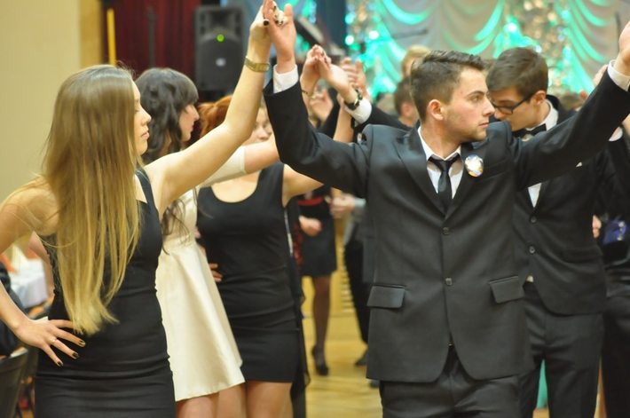 Dzisiaj w głowie czarne chmury, lecz zdążymy do matury! ZDJĘCIA